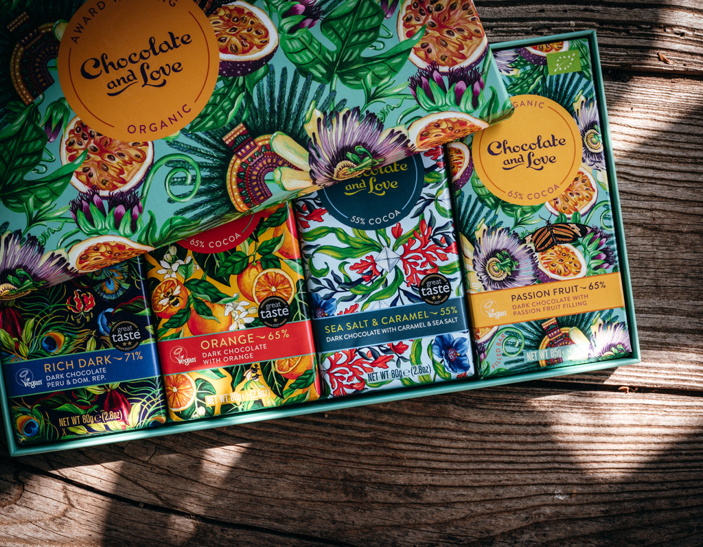 PASSION FRUIT GIFT BOX von Chocolate and Love mit 4 verschiedenen Geschmacksrichtungen